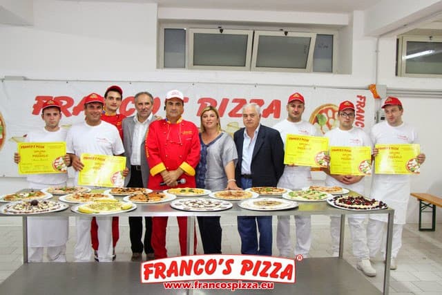 Francos Pizza-Consegna Diplomi Pizzaioli-1.10.2014-189